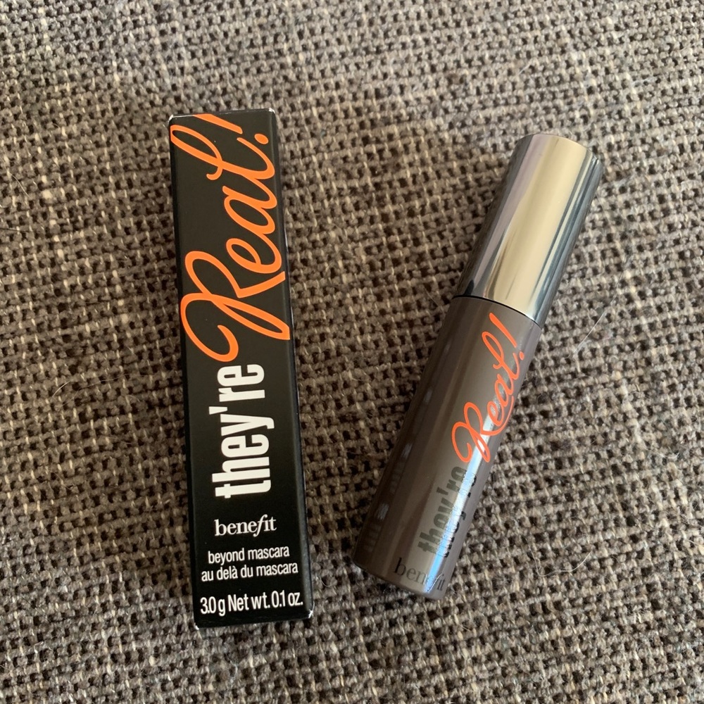 NEW Benefit They’re Real Mascara